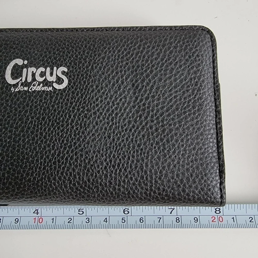 🛑 2 / $40 Sale! SAM Edelman - Circus Niccolla Slim Black Wallet NWT